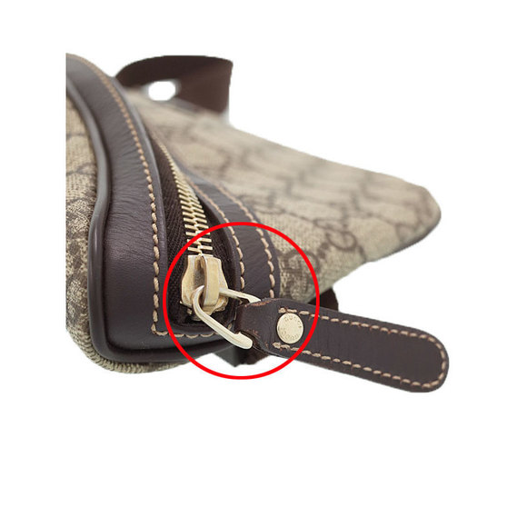 Gucci GG Supreme Belt Bag - Picture 7 of 9